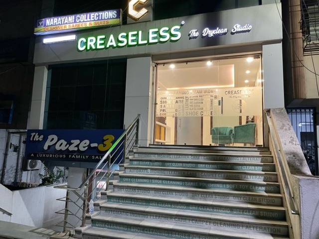 Creaseless gallery 1